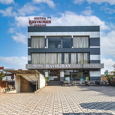 Hotel Ravikiran コールハープル エクステリア 写真